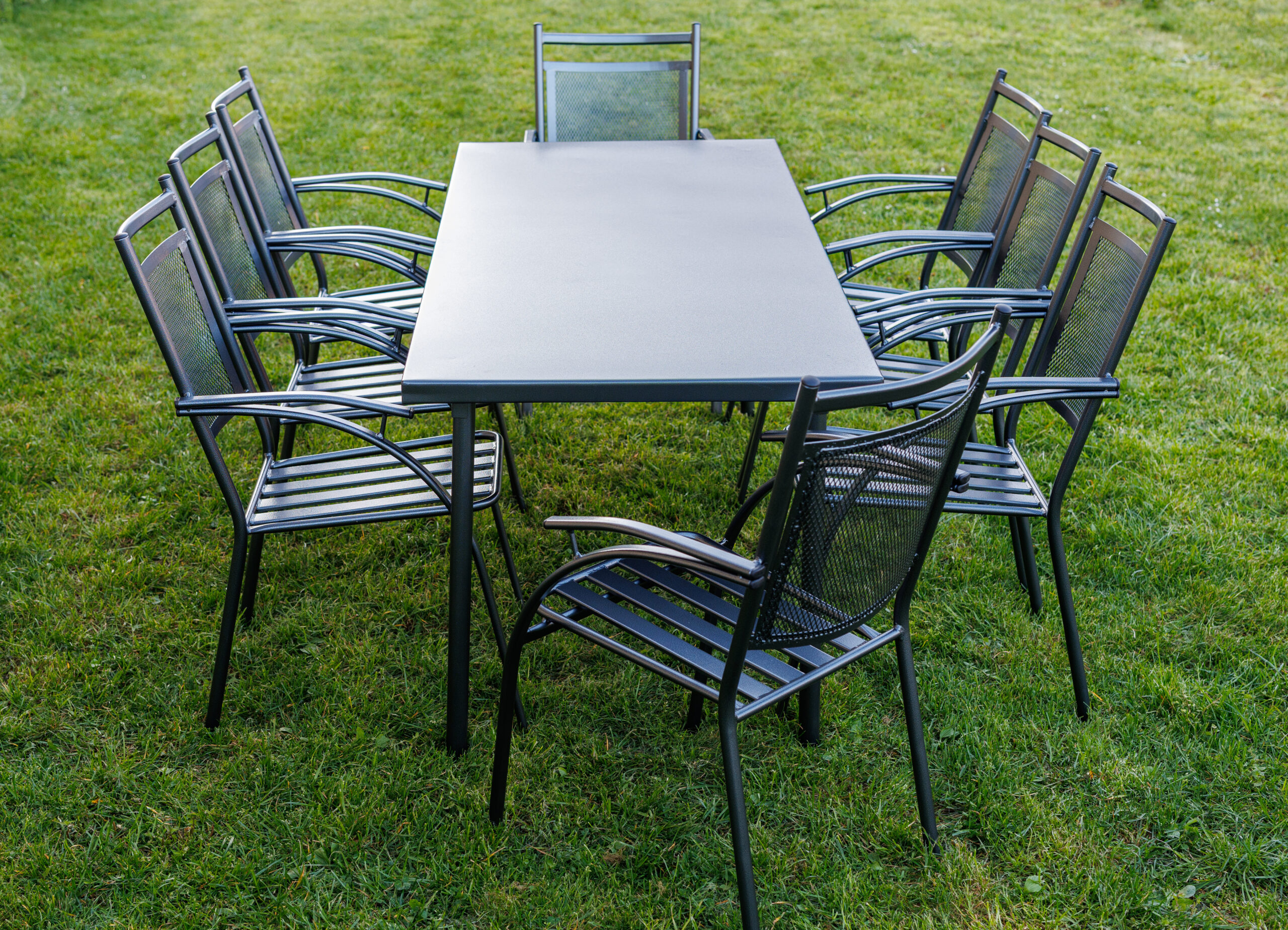 Metalni set 8 stolica + stol - Slika 2